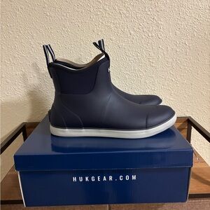 *Brand New* Huk Rogue Wave Boots Naval Academy Size 10